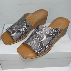 Treasure & Bond Valerie Wedge Slide Sandal 9M